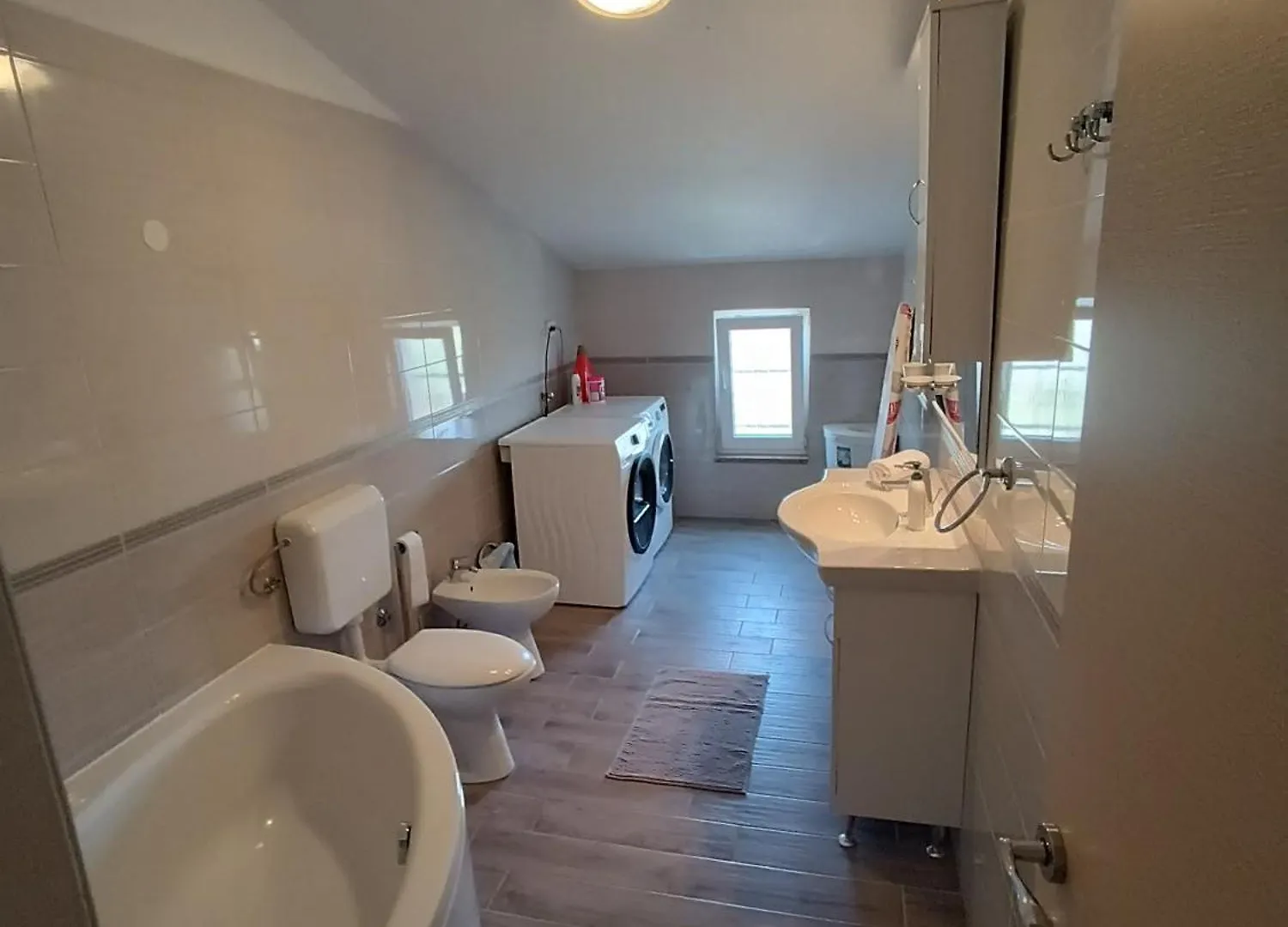 Apartman L&V Sa Dvoristem I Hidromasaznim Bazenom Galizana Croatia
