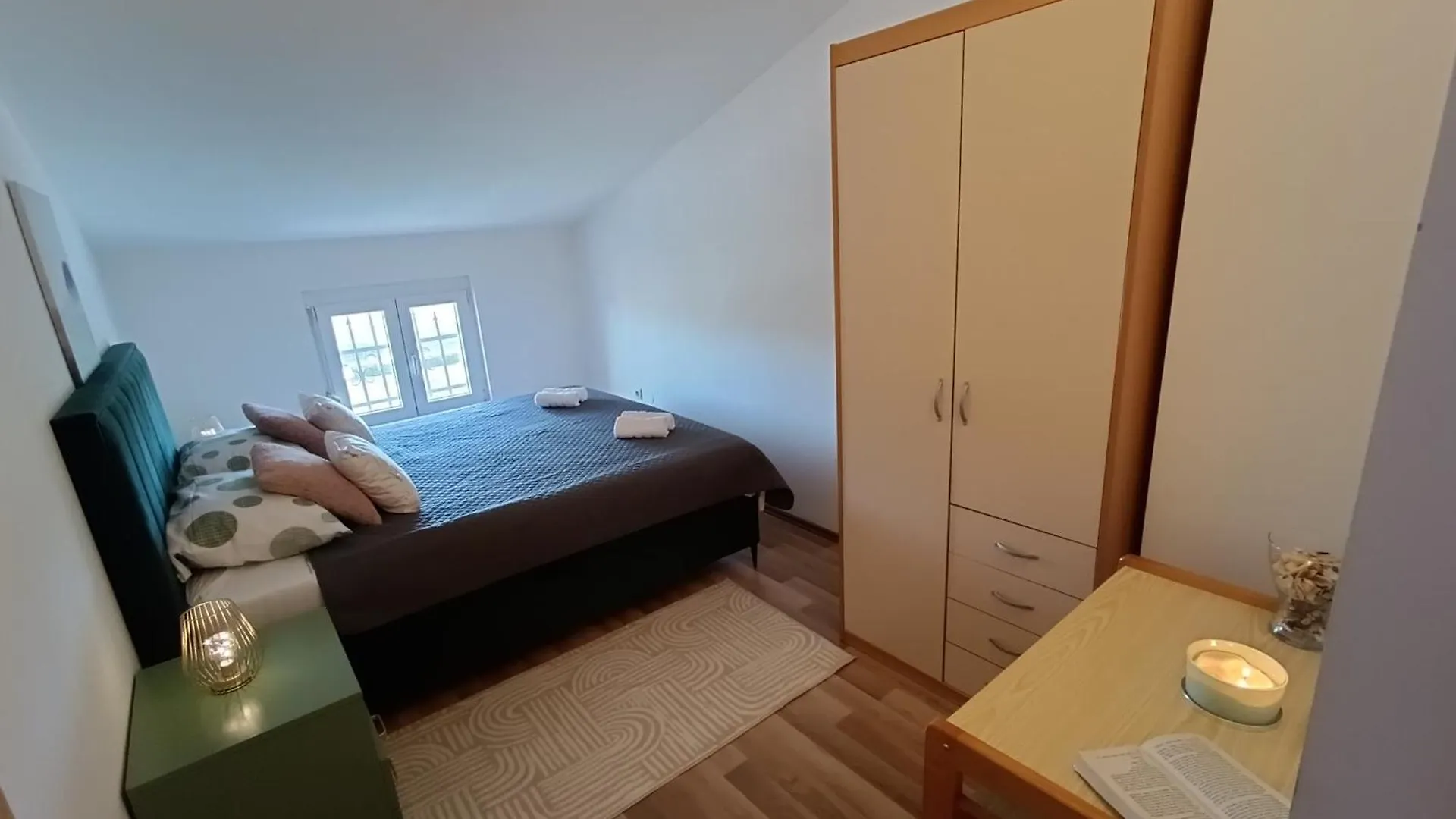 Apartman L&V Sa Dvoristem I Hidromasaznim Bazenom Galizana