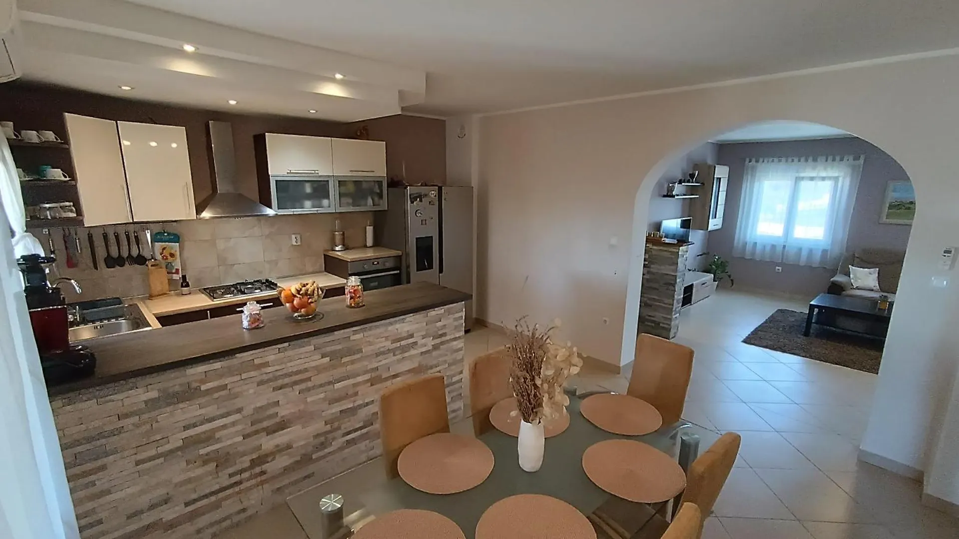 Apartman L&V Sa Dvoristem I Hidromasaznim Bazenom Galizana
